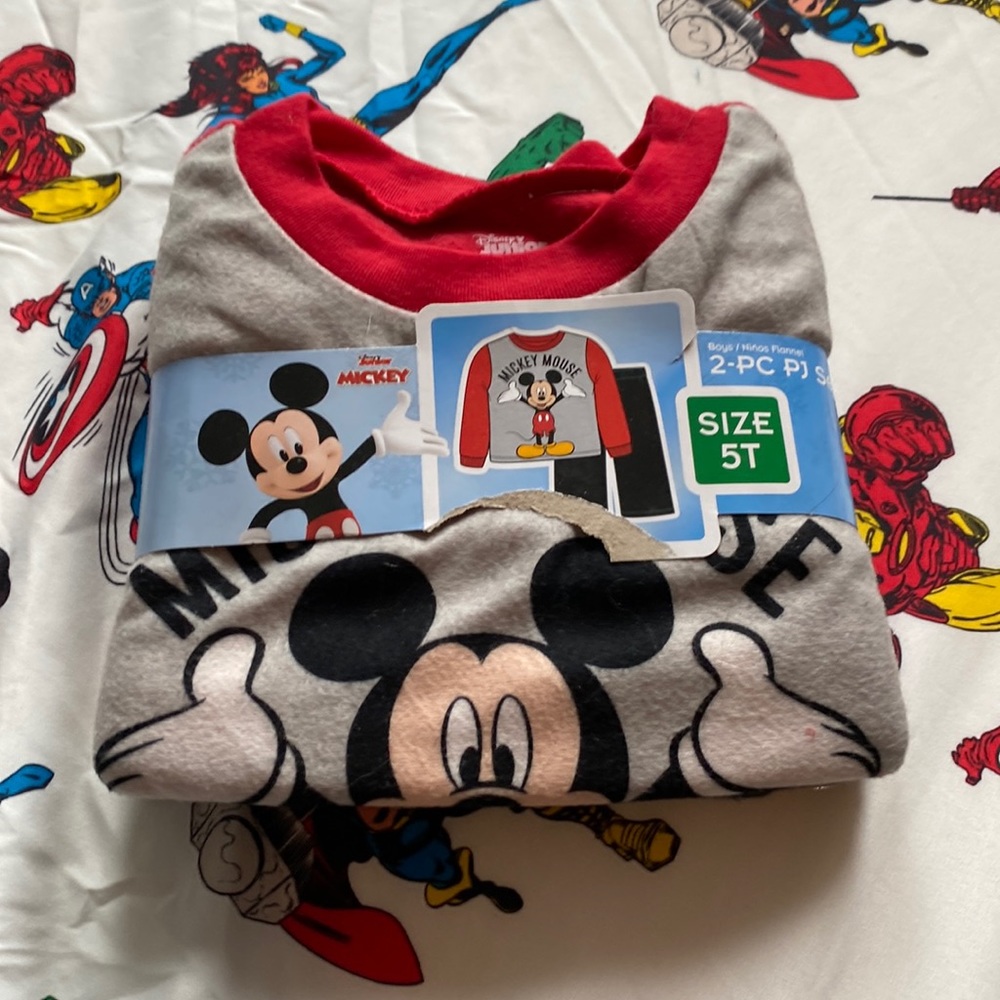 Mickey pajamas NEW size 5T